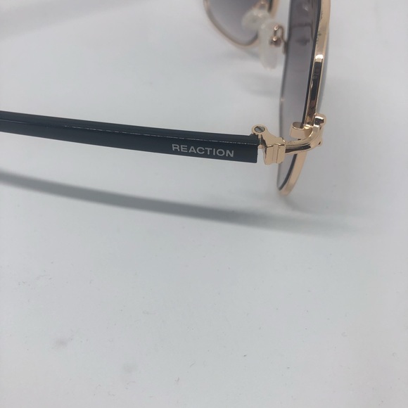 Reaction Sunglasses - Picture 2 of 3